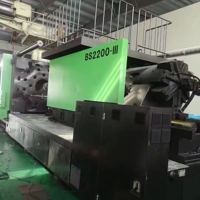 Gebruikte 2200ton-de Injectie van de de Machinedesktop van de Autobumper Vormende Plastic het Vormen Machine